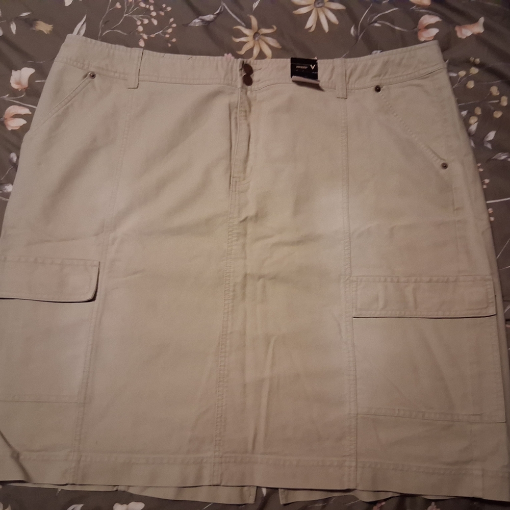 Women's Khaki Skirt